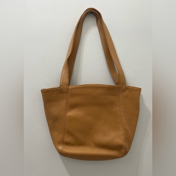 Coach Handbags - COACH New York Z-4181 Tan Leather Shoulder Bag